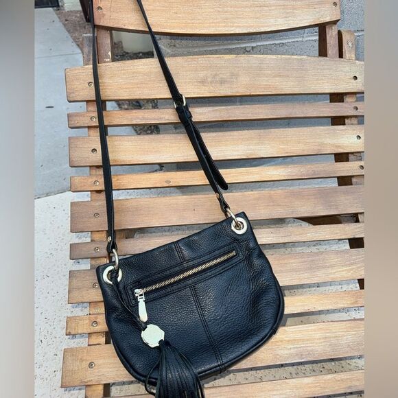 VINCE CAMUTO Black Soft Pebble Leather Crossbody Bag EUC - Picture 10 of 14